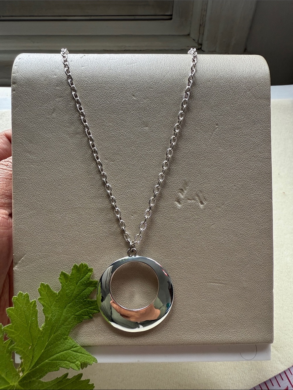 Silver Open Circle Pendant Necklace - Women's Necklace |18”